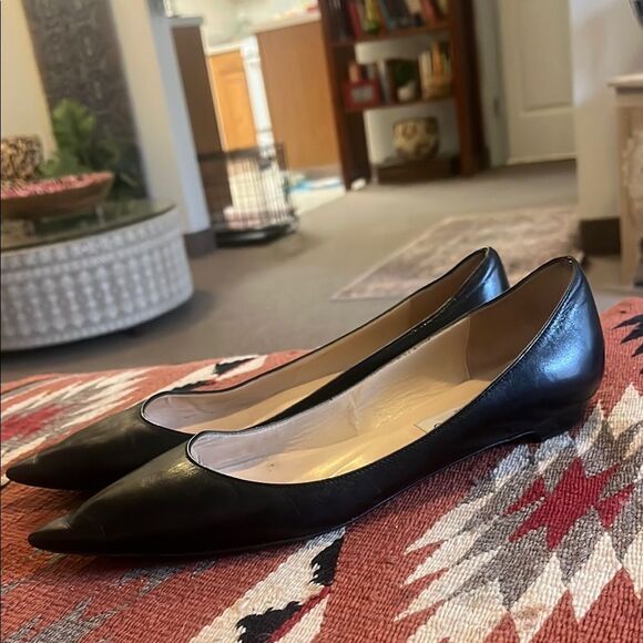 Jimmy Choo Elegant Black Women's Flats - Picture 6 of 10